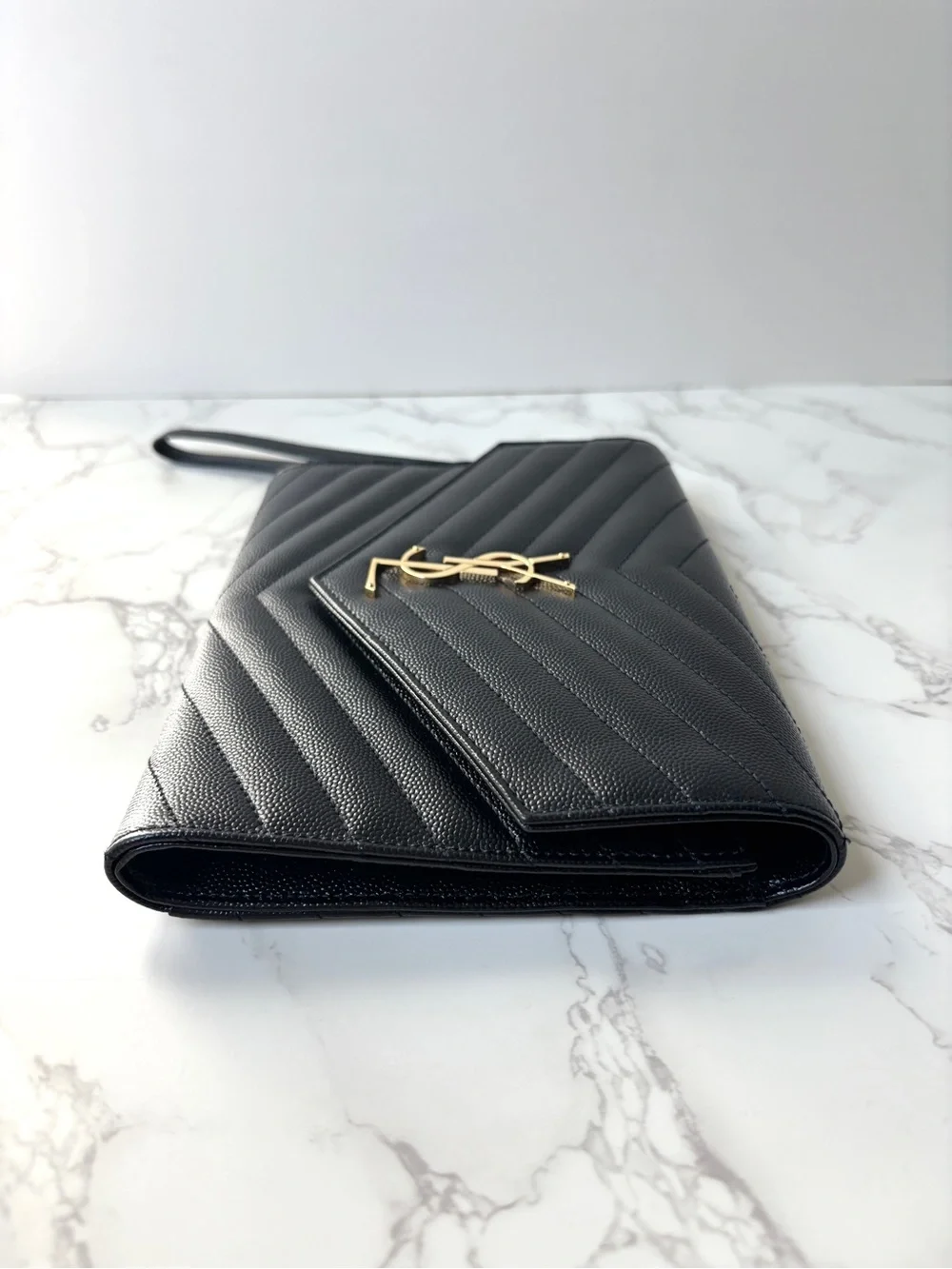 Saint Laurent authentic saint